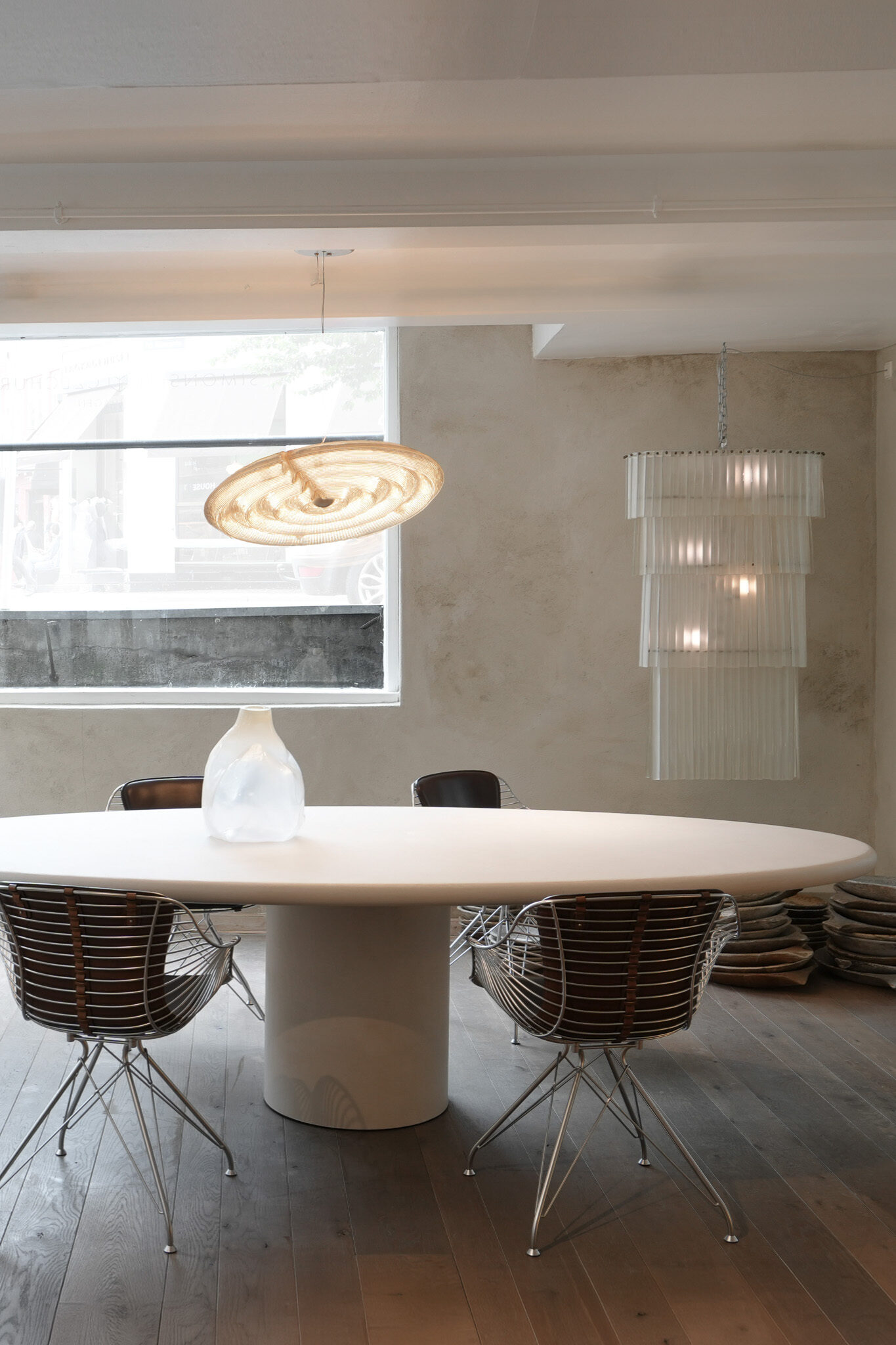 DINING OVAL OOL 280